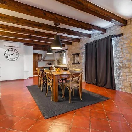 Villa Farfalla *